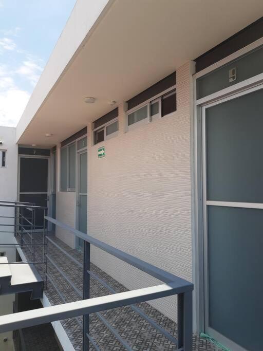 גואדלחארה Estudio #5 Casa Fatima, 8 Min Del Centro 1 Persona מראה חיצוני תמונה
